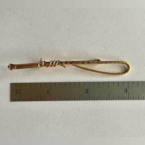 Horse Whip Stock Tie Pin - Picture 4 of 4